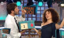 Sarnano, Irene si fa tentare dal "Dottore" e vince 80mila euro ad "Affari Tuoi": nel suo pacco iniziale c'erano i 300mila