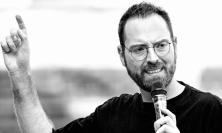 Macerata, Daniele Menghini ospite allo Sferisterio: viaggio nel laboratorio della regia d’opera