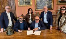 Recanati, l'ex Filanda rinasce come "Casa delle Associazioni": gestione affidata agli Alpini