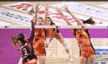 CBF Balducci HR e UYBA si dividono la posta (2-3) nell'ultima della stagione e nel giorno dell'addio al volley di Giulia Bresciani