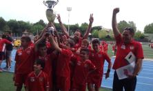 San Claudio piange il suo mister: "Sempre col sorriso, hai dato l'anima per i tuoi ragazzi"