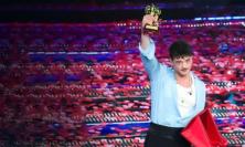 Falsi biglietti per il concerto di Olly: truffata 23enne di Corridonia, denunciati padre e figlio