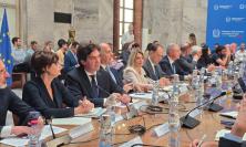 Vertenza Electrolux, Acquaroli boccia il piano al Ministero: "Chiusura inaccettabile"