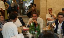 Elezioni Macerata, lo scrutinio in diretta: colpo di scena, la festa di Parcaroli è congelata