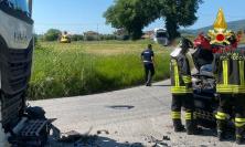 Cingoli, schianto tra auto e camion sulla Provinciale: interviene l’eliambulanza