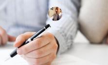 È dovuto l’assegno divorzile alla ex coniuge che rifiuta un’offerta di lavoro?