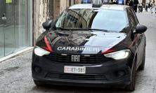 Cingoli, difende l'amica e viene afferrata al collo: studentessa ferita, denunciato 18enne