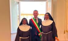 Matelica, Suor Elisea ottiene la cittadinanza italiana: accolta in Municipio