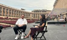 Quando Figaro racconta il presente: Daniele Menghini e il suo Barbiere di Siviglia (VIDEO)