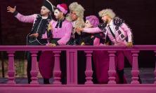 Figaro influencer, Bartolo Al Bano e Rossini superstar: il Barbiere di Siviglia conquista Macerata