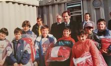 Quando Franco Baresi entrò nei container di Serravalle per regalare un sorriso ai bambini dopo il sisma