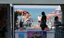 Caro spiaggia? Nelle Marche si spende tanto, ma meno del resto d’Italia (VIDEO)