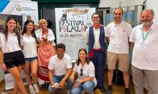 Castelraimondo diventa la capitale del folklore per un weekend: gruppi da Colombia e Lituania