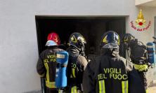Monte San Giusto, incendio in un garage a Villa San Filippo: palazzina evacuata