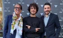 Leo Gassmann incontra il suo hairstylist a Belforte: “Qui mi sento a casa”