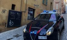 Macerata, torna in città nonostante il divieto e viene trovato con la refurtiva: denunciato 21enne