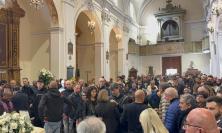 San Severino si stringe per l’ultimo saluto a Stefano Marrese: "Non doveva finire così"