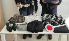 Civitanova, ruba oltre 200 euro di vestiti e scarpe nei camerini: 25enne bloccata e denunciata