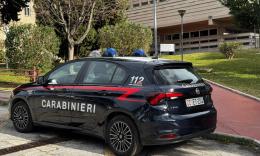 Macerata, ruba il portafogli a un anziano in ospedale: denunciato giovane operatore socio‑sanitario