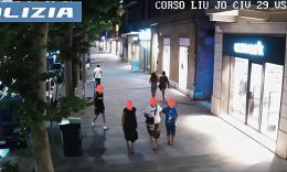 Civitanova, scippa la borsa a una donna in pieno centro: arrestato il responsabile dopo la condanna