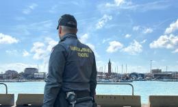 Blitz antidroga a Civitanova: hashish e cocaina nascosti nel B&B. Due denunciati