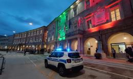 Clonano account Facebook e chiedono dati bancari: scatta l’allarme truffe digitali a San Severino