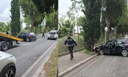 Macerata, perde il controllo dell'auto e invade la corsia opposta: due donne in ospedale
