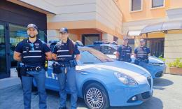 Civitanova, messaggi d'addio alla madre: la Polizia salva una 34enne barricata in casa