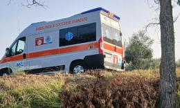 Potenza Picena, scontro tra auto e scooter: 41enne soccorso dal presidente della Croce Rossa e trasferito a Torrette