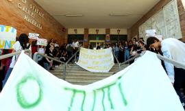 Gli 'Amici del Liceo Galilei' al fianco degli studenti: "Forte rammarico per lo sfratto"