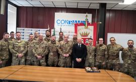 Camerino, il sindaco Sborgia omaggia l'esercito dopo le demolizioni