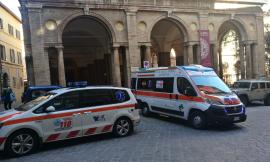 Macerata, accusa un malore all'università: donna trasportata al pronto soccorso