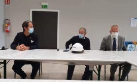 Covid-center Civitanova, visita "a sorpresa" di Bertolaso: "Entro il 12 maggio sarà pronto"