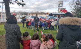 Macerata, per Natale si illuminano i giardini dell'Istituto "Fermi"
