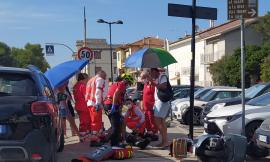 Potenza Picena, scontro tra auto e scooter lungo la statale: interviene l'elisoccorso (FOTO e VIDEO)