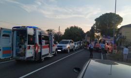 Tamponamento tra tre auto a Villa Potenza: disagi al traffico, una donna soccorsa dal 118 (FOTO)