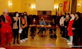 Civitanova, presentato il libro “La violenza di Genere dalla A alla Z”: grande successo di pubblico