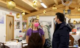 Storie - "Nel terremoto del 2016 ho perso casa e ristorante, adesso ho riaperto dentro le casette" (FOTO e VIDEO)