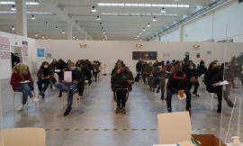 Covid, 6905 contagi oggi nelle Marche: 103 casi nella fascia 0-2 anni, cala il numero dei ricoveri (-7)