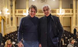 Macerata, Nicola Porro fa sold out: "Il fanatismo ambientalista è un rischio per l'Occidente"