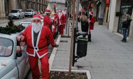 San Severino, Babbo Natale arriva a bordo di una 500