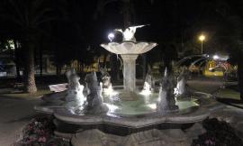 Civitanova, spettacolo di ghiaccio in Piazza XX Settembre - FOTO