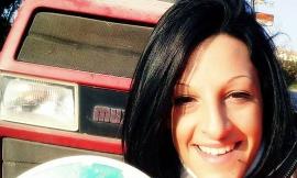 La settempedana Jessica, 23 anni, alla guida dei trattori antineve di Coldiretti