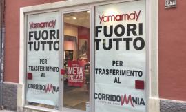 Un'ecatombe di serrande abbassate in centro a Macerata: la denuncia di Sacchi - FOTO