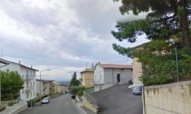 Rubano al secondo piano e sequestrano padre e figlia al primo: furto choc a Corridonia