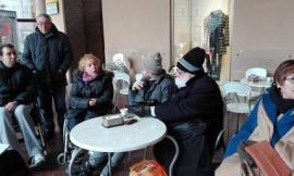 Macerata, disabili gravi in piazza contro tagli