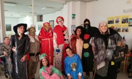 Anche alla casa di riposo di Treia è Carnevale