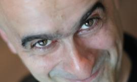 Cabaret in Filarmonica: Domenico Lannutti in "Quando non c'è più scampo mangiamo la seppia"