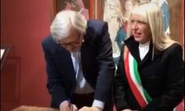 Cambio di residenza per Sgarbi: da oggi è settempedano - FOTO E VIDEO