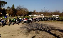 Moto incontro al Lago delle Grazie di Tolentino